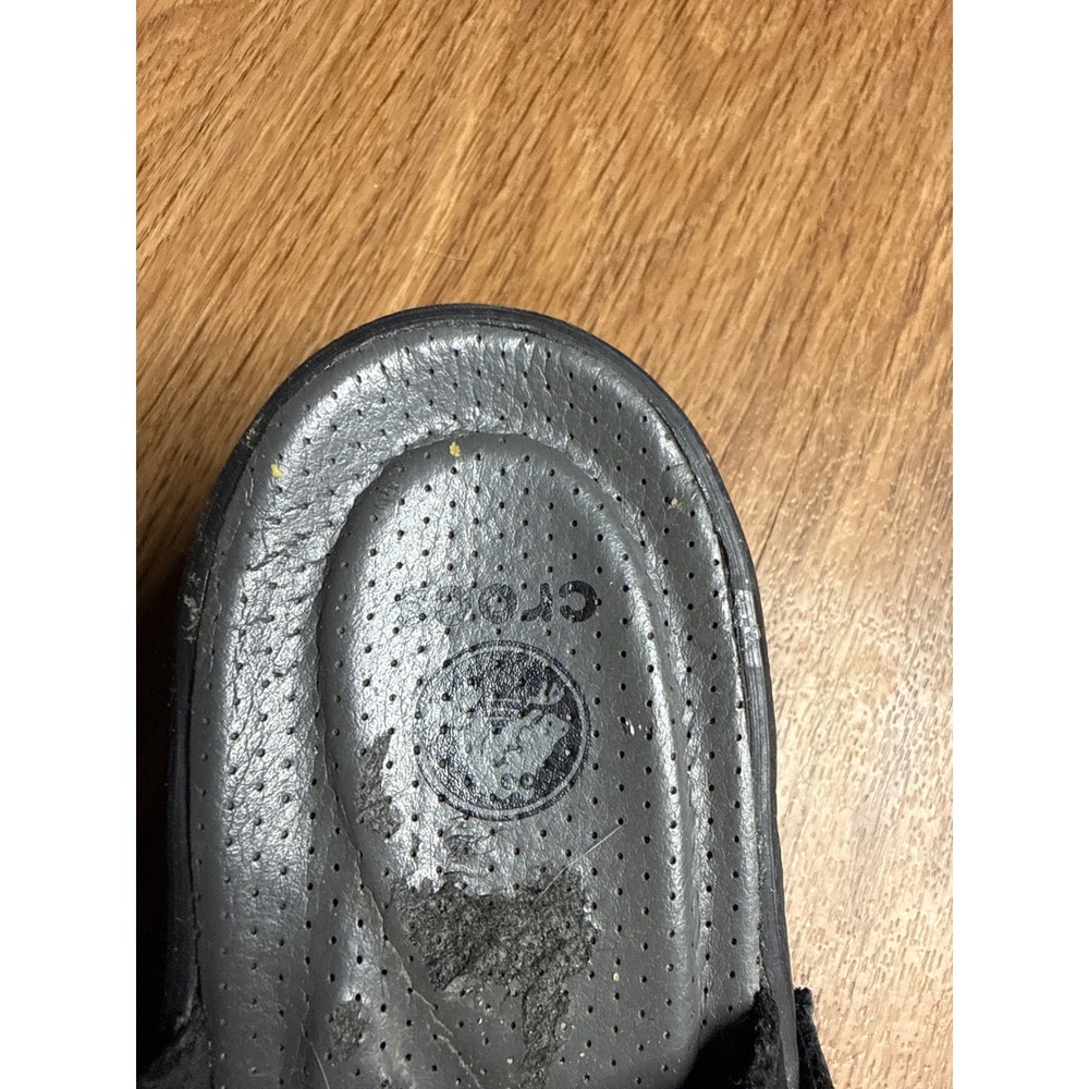 Crocs Black Leather Wedge Clogs Buckle Strap Mules 15513 Womens Size 8 needs TLC - Picture 2 of 6